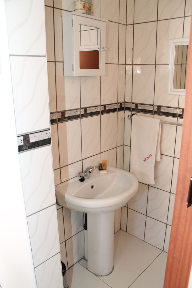 Memra Guest House 49/50