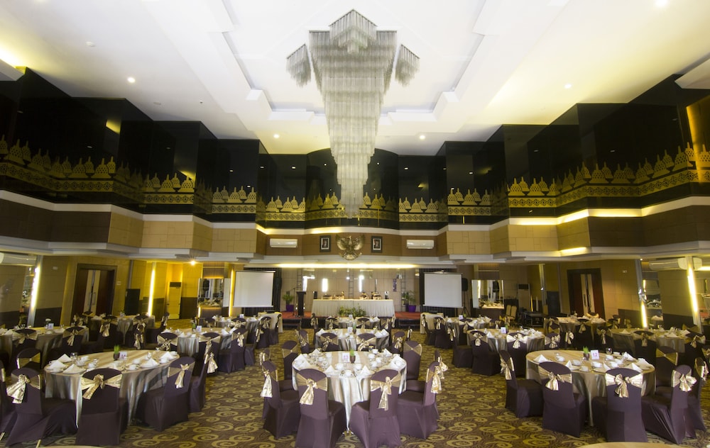 Tjokro Hotel Klaten 59/62