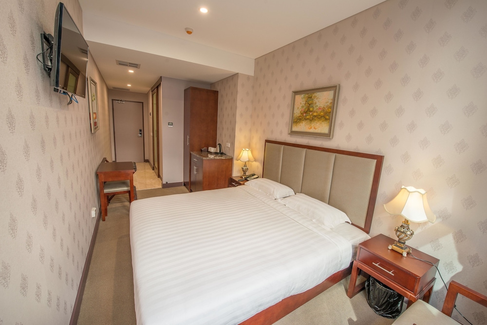 MEGABOOM CITY HOTEL 14/54