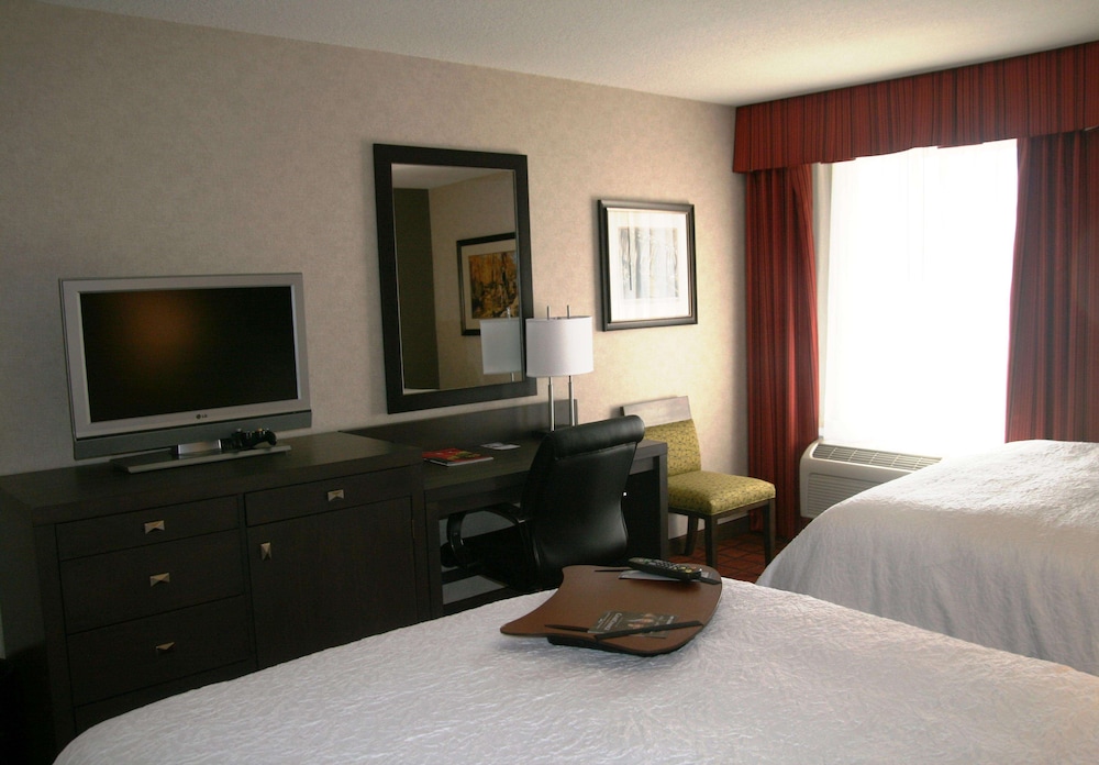 Hampton Inn Durango Co 23/64