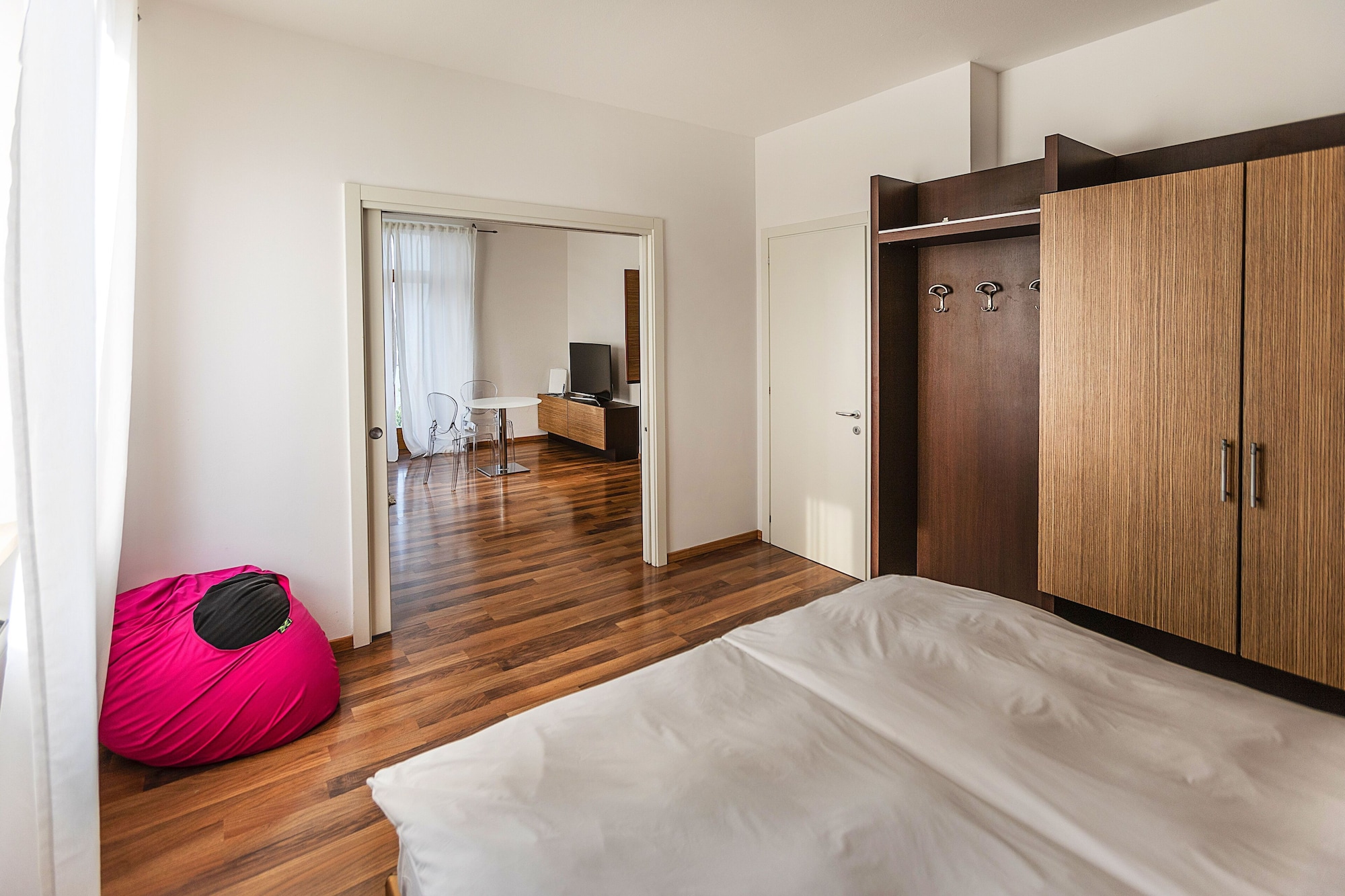COMFORT, APARTMENT, LAKE VIEW
