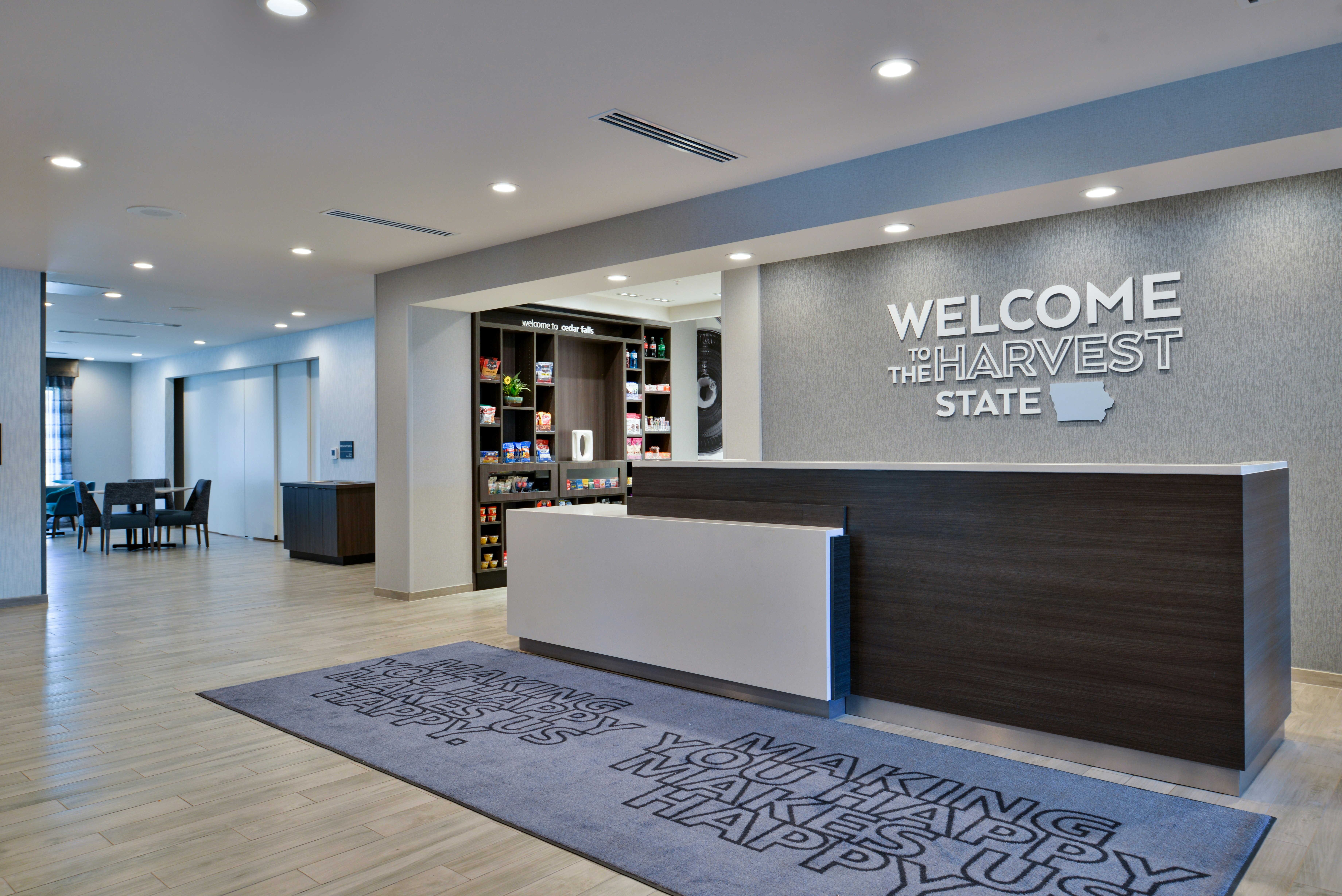Hampton Inn Cedar Falls Downtown Ia 7/65
