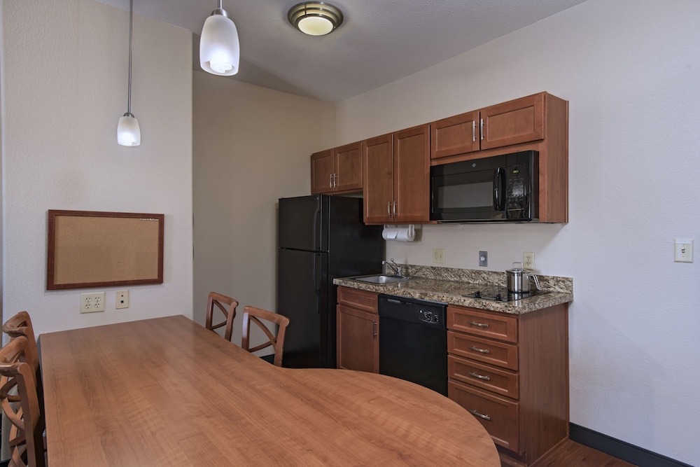 Candlewood Suites Austin N-Cedar Park 11/32