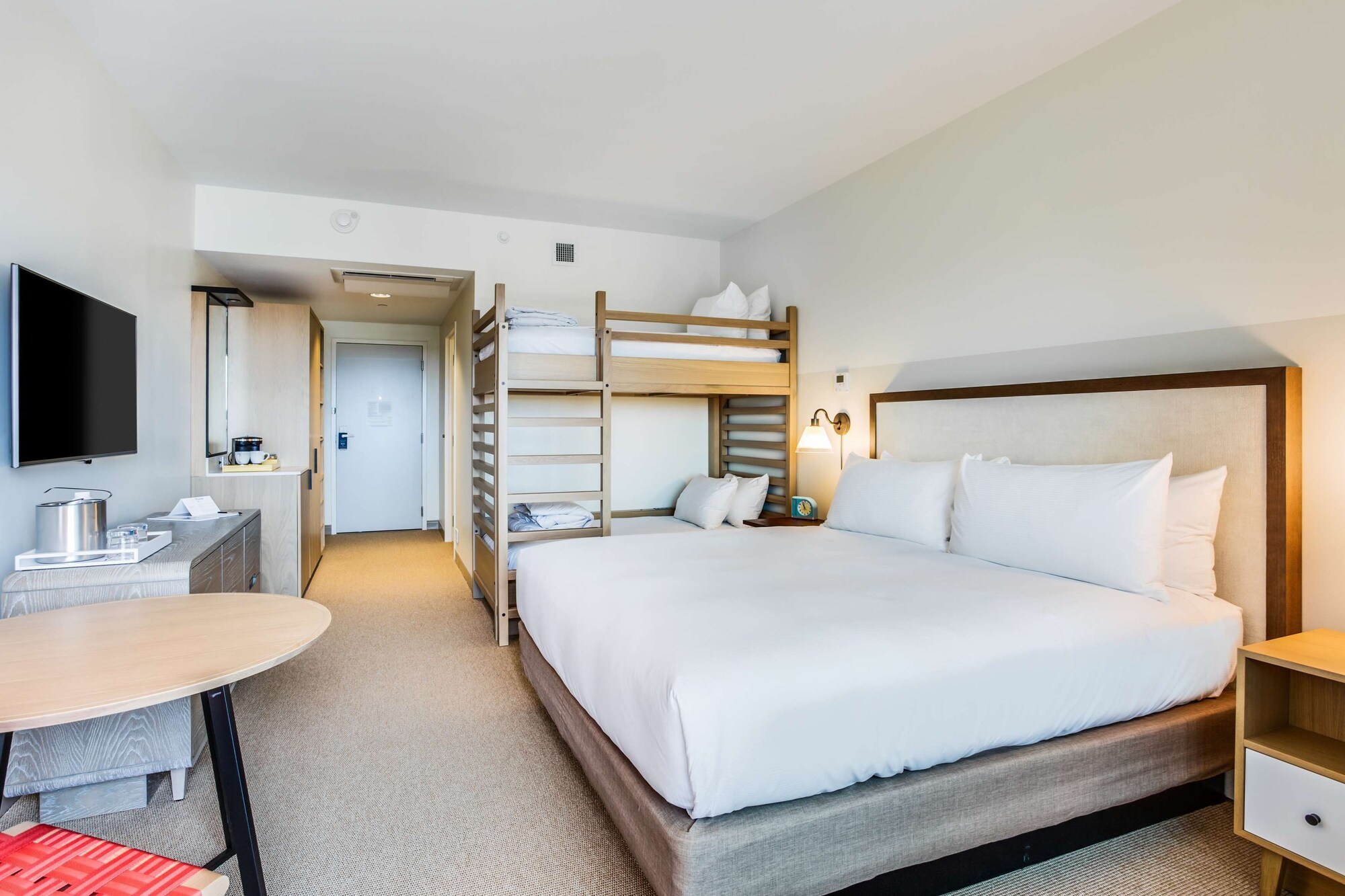 Room, King Bed, Bunk Bed, Gulf Front, Bathtub