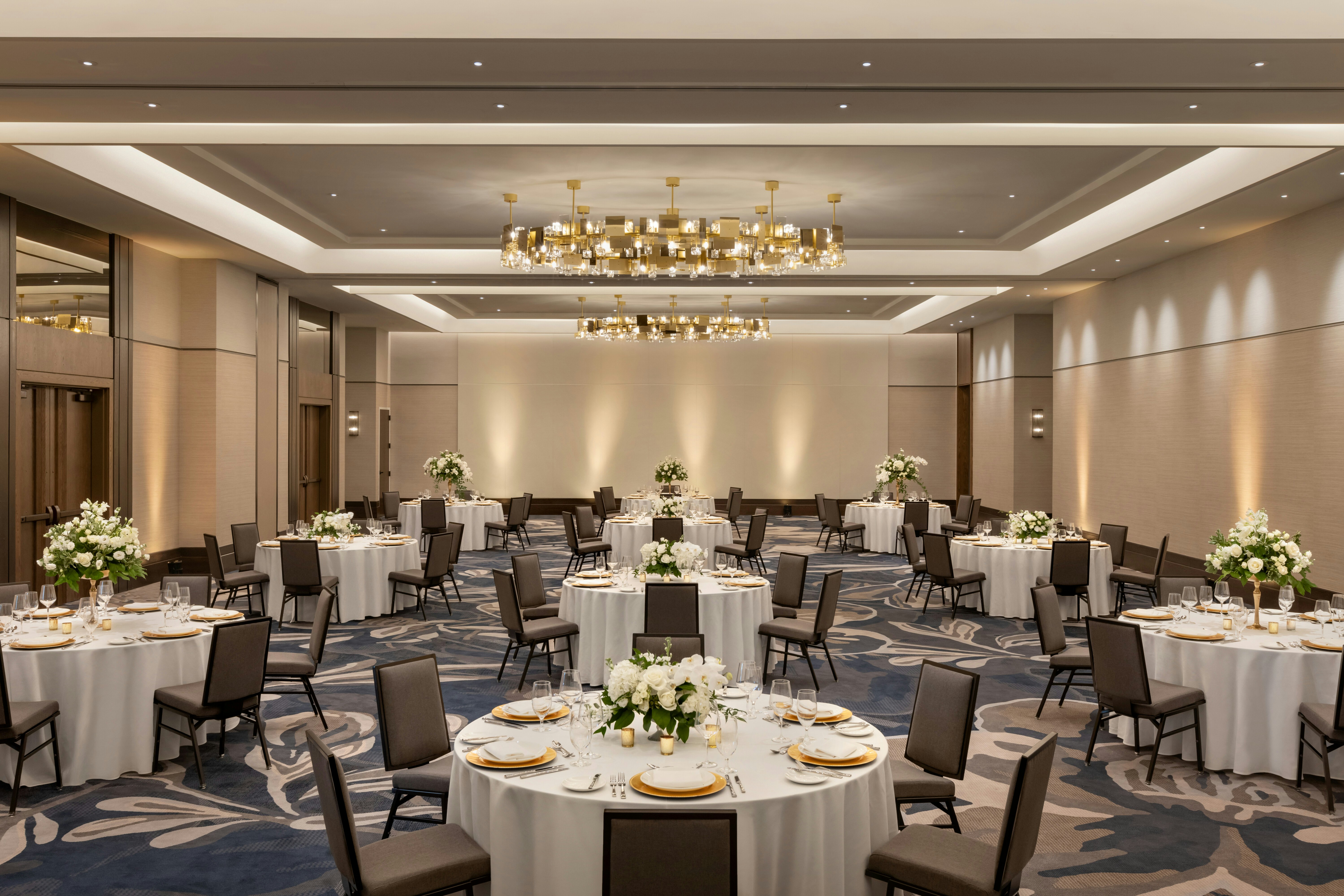 Valley Hotel Homewood Birmingham, Curio Collection by Hilton 43/50
