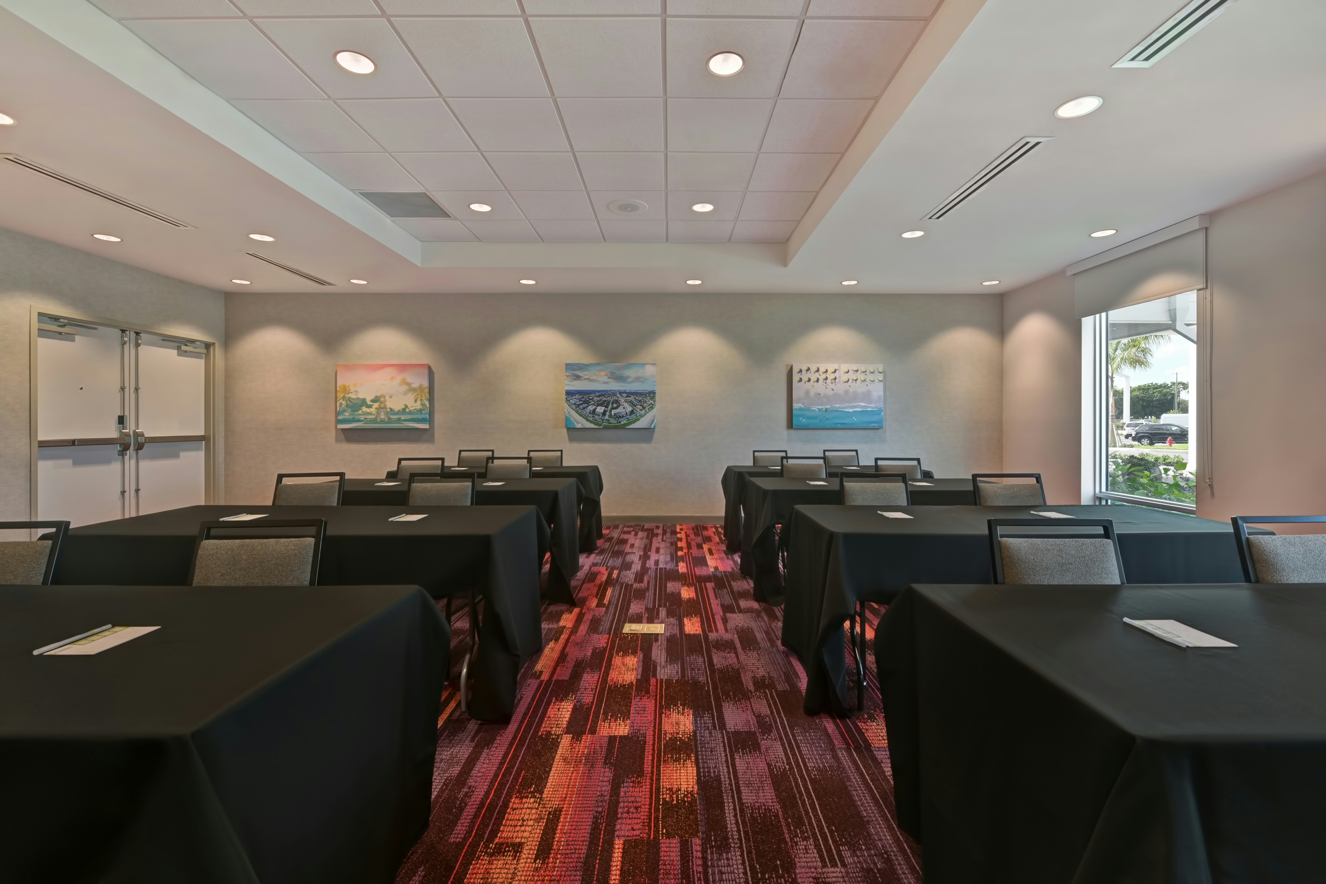 Home2 Suites by Hilton West Palm Beach Airport 61/62