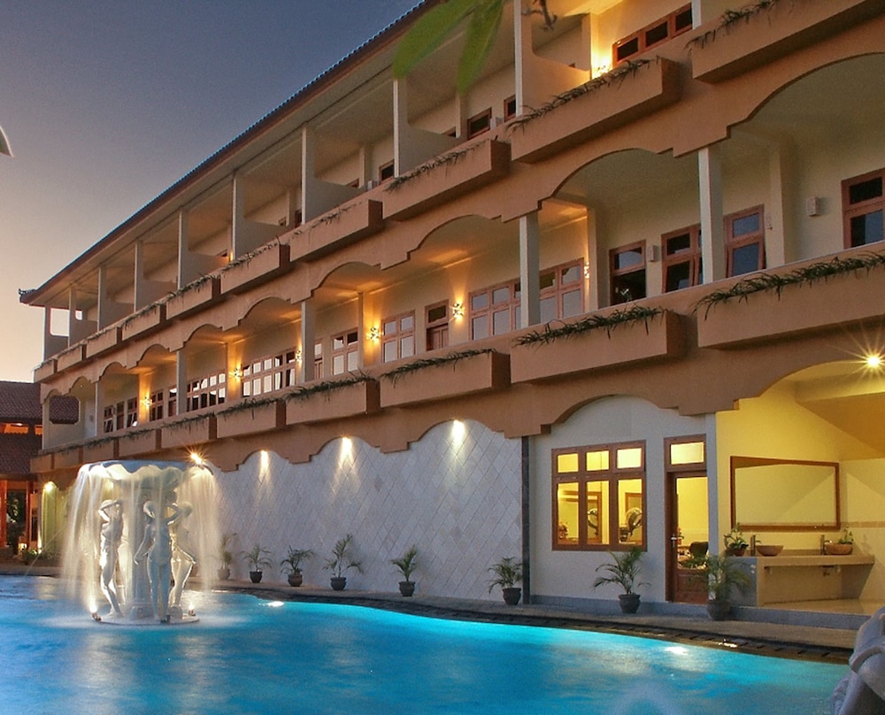 Febris Hotel And Spa 2/70