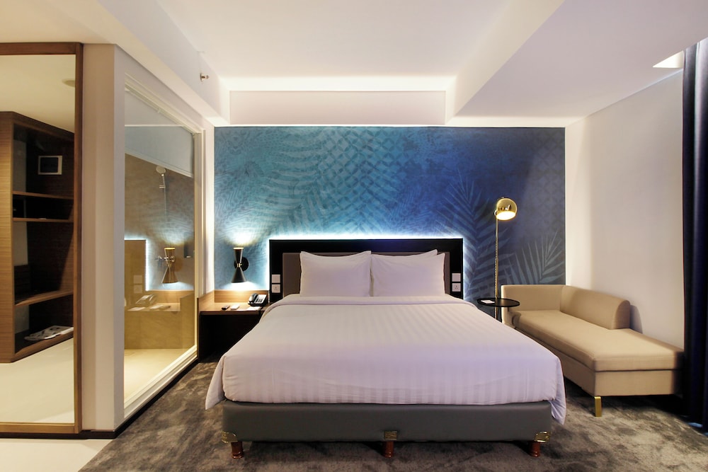 غرفة غراند بسرير كوين للمدخنين، Swiss-Belinn Airport Surabaya 3/4