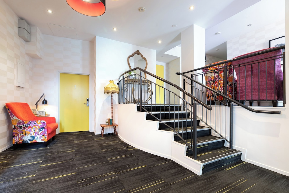 Hotel 115 Christchurch 41/65