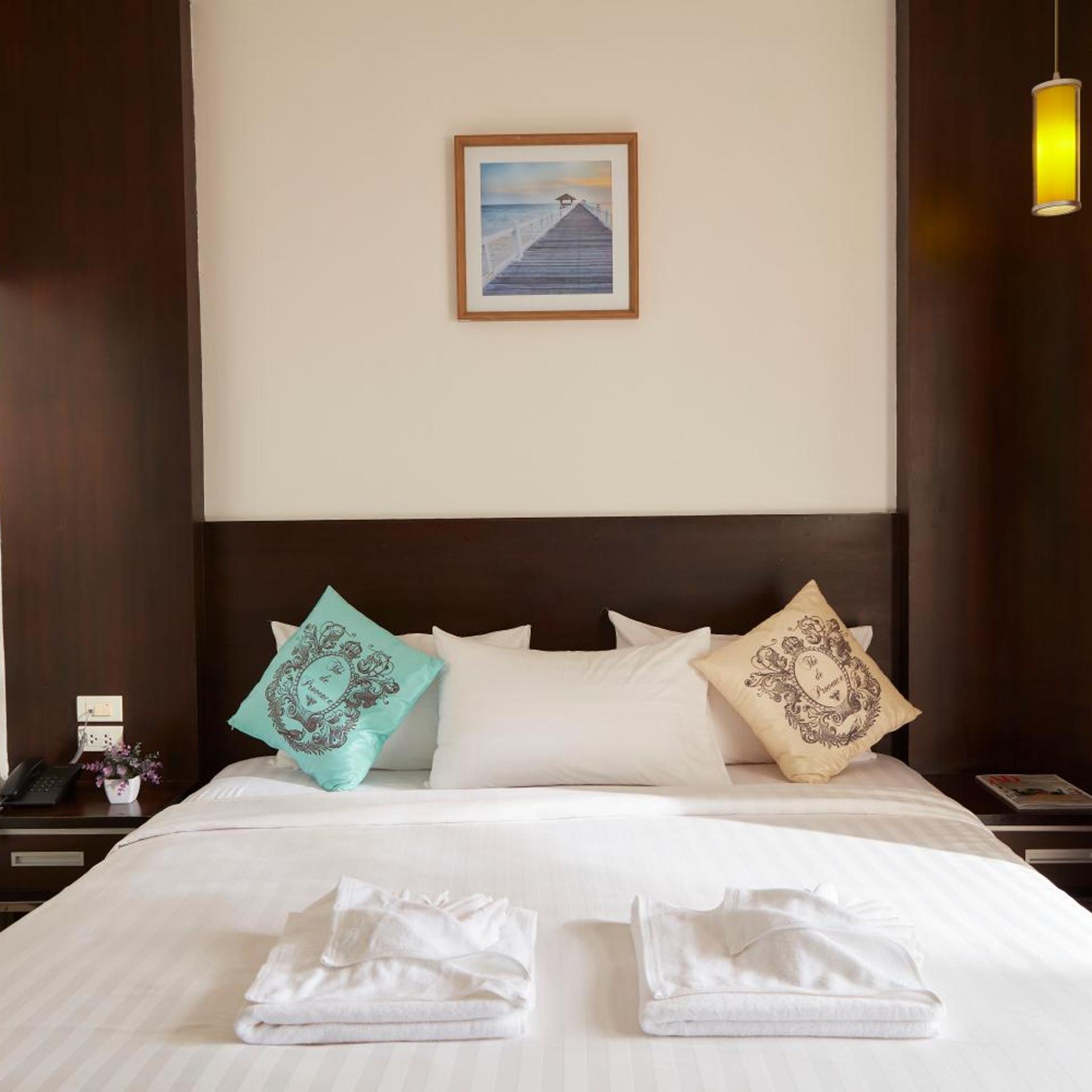 Superior, King Bed