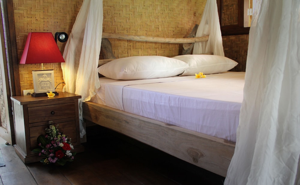 The Calmtree Bungalows 21/64