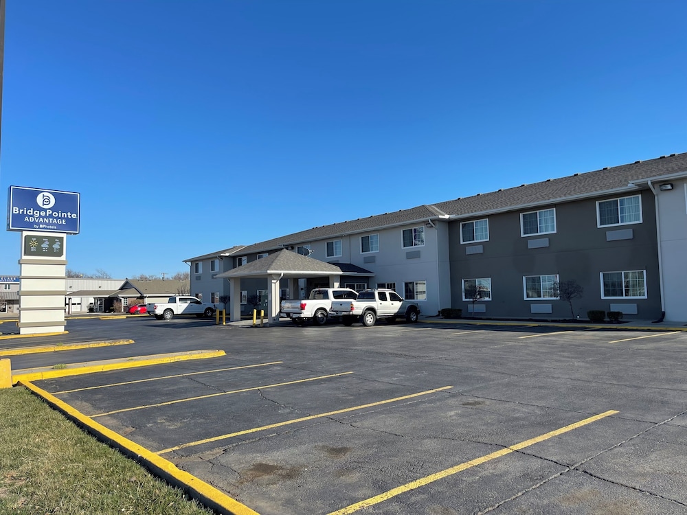 Countryside Inn Suites Fremont 41/45