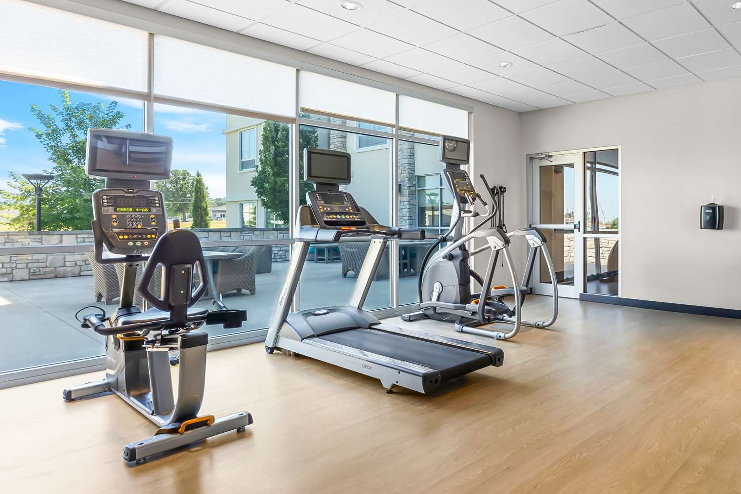 Best Western Plus Bolivar Hotel & Suites 23/46