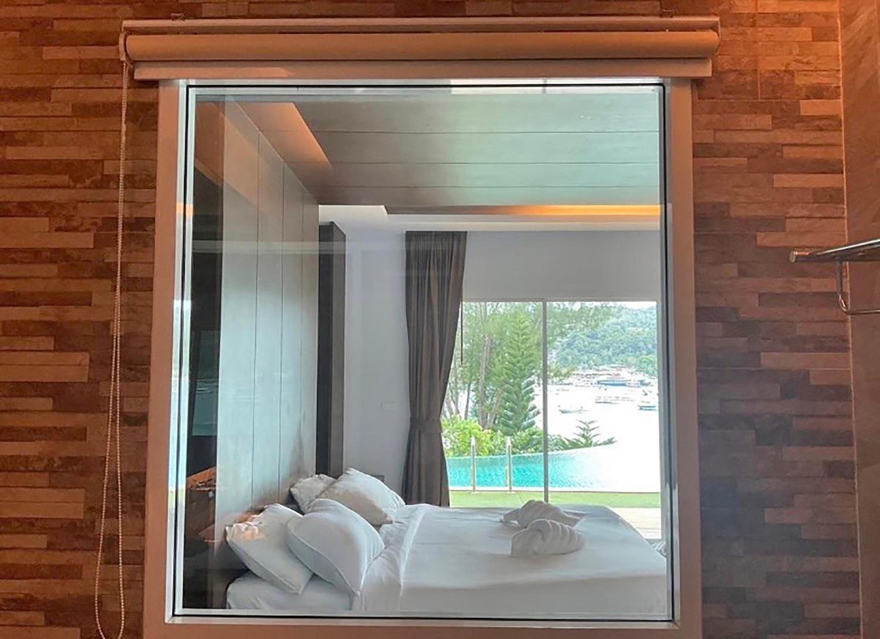 Luxury, King Bed, Sea View, with Pool، Phi Phi Cliff Beach Resort 2/5