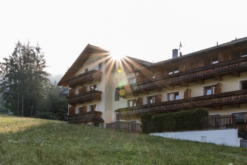 Hotel Wiesenhof 53/54