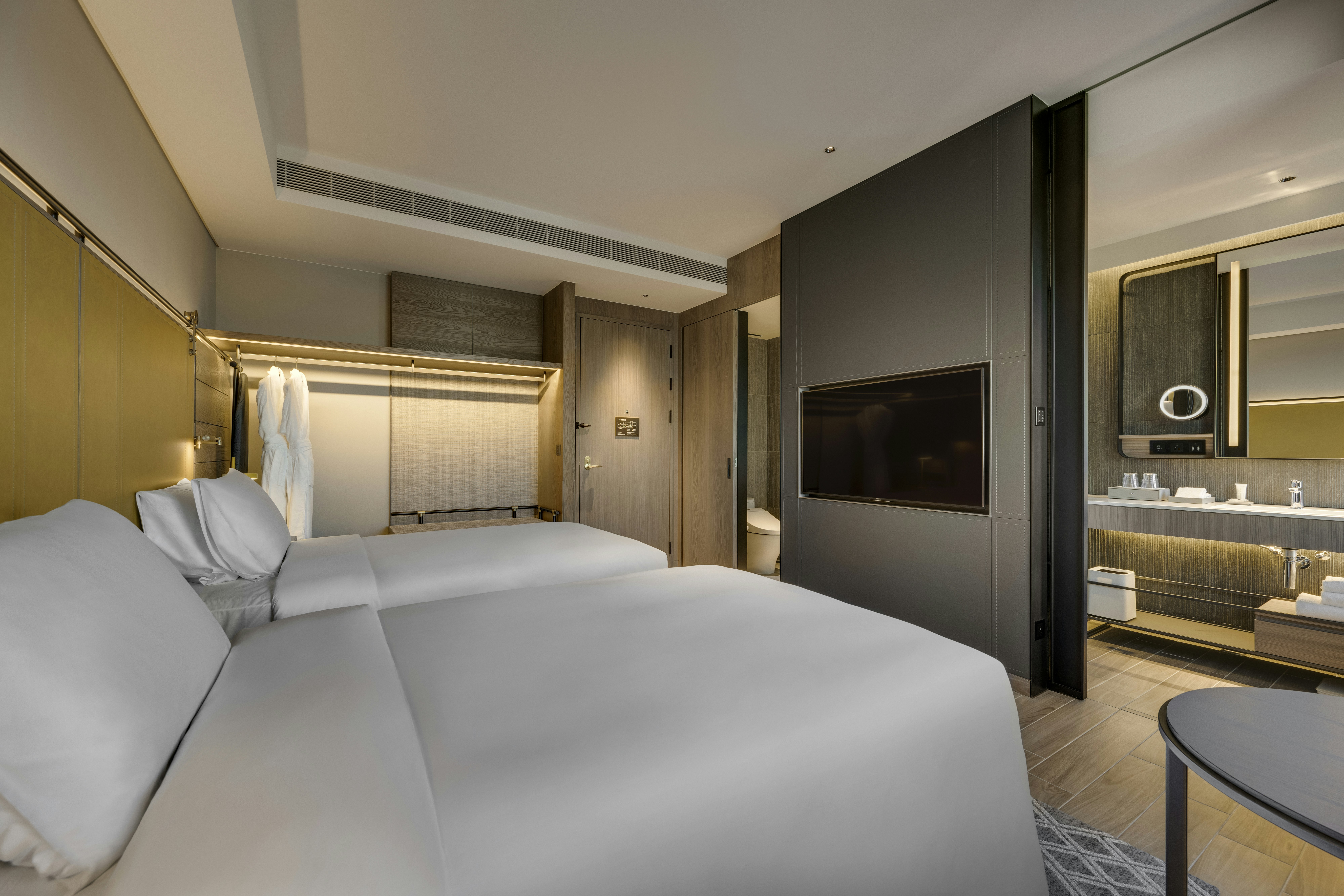 GUEST ROOM, TWIN BEDS