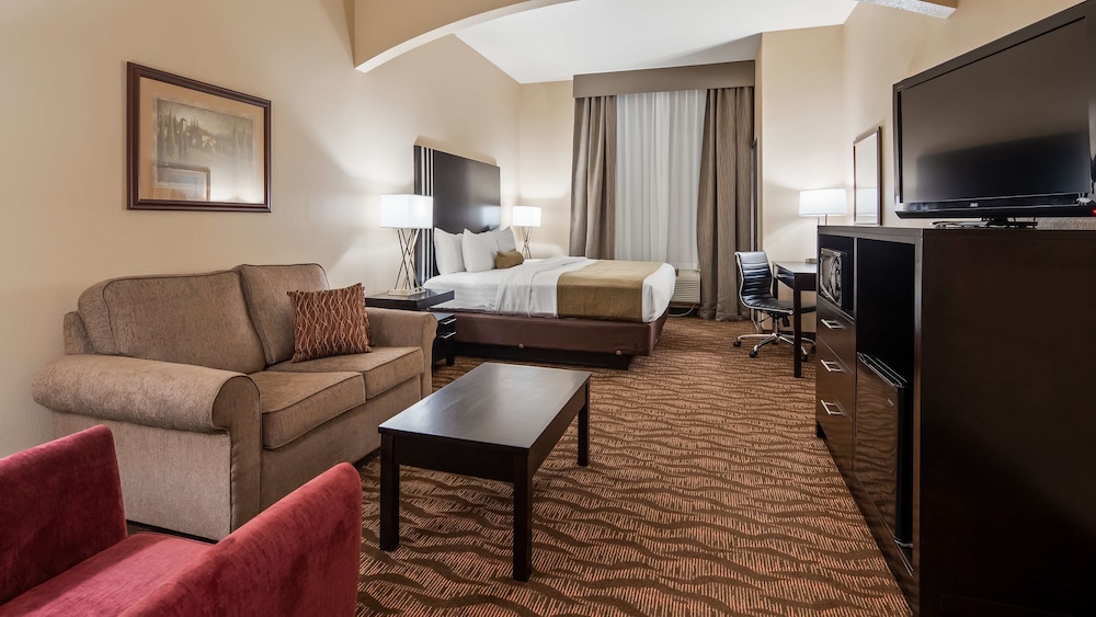Best Western Plus Capital Inn 31/48