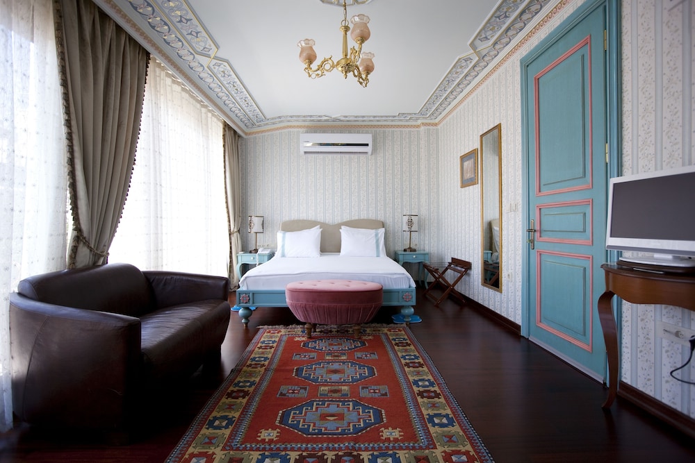 Niles Hotel Istanbul Special Class 16/50