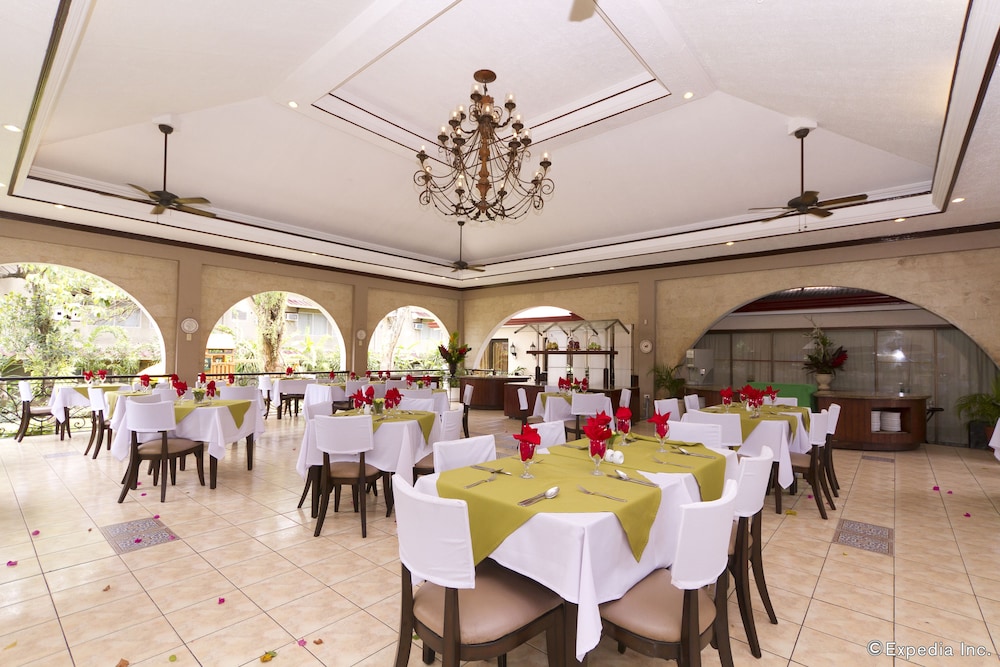 Montebello Hotel, Cebu 38/56