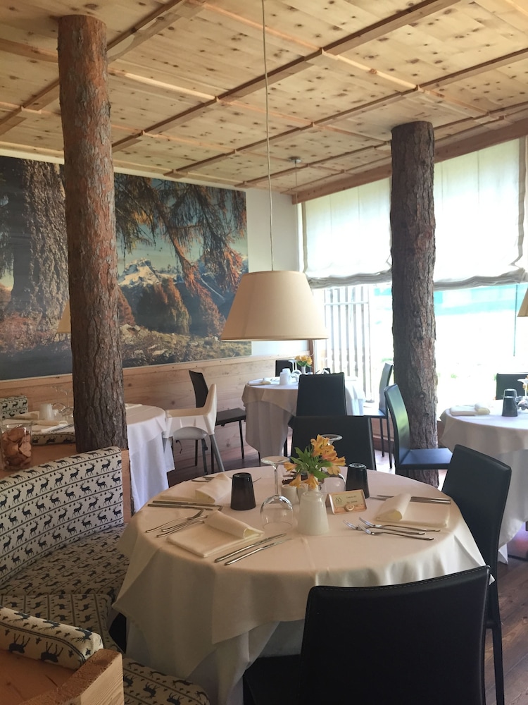 Hotel Maribel 57/67