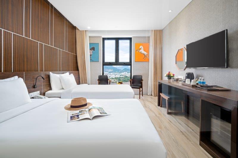Deluxe, Twin Beds