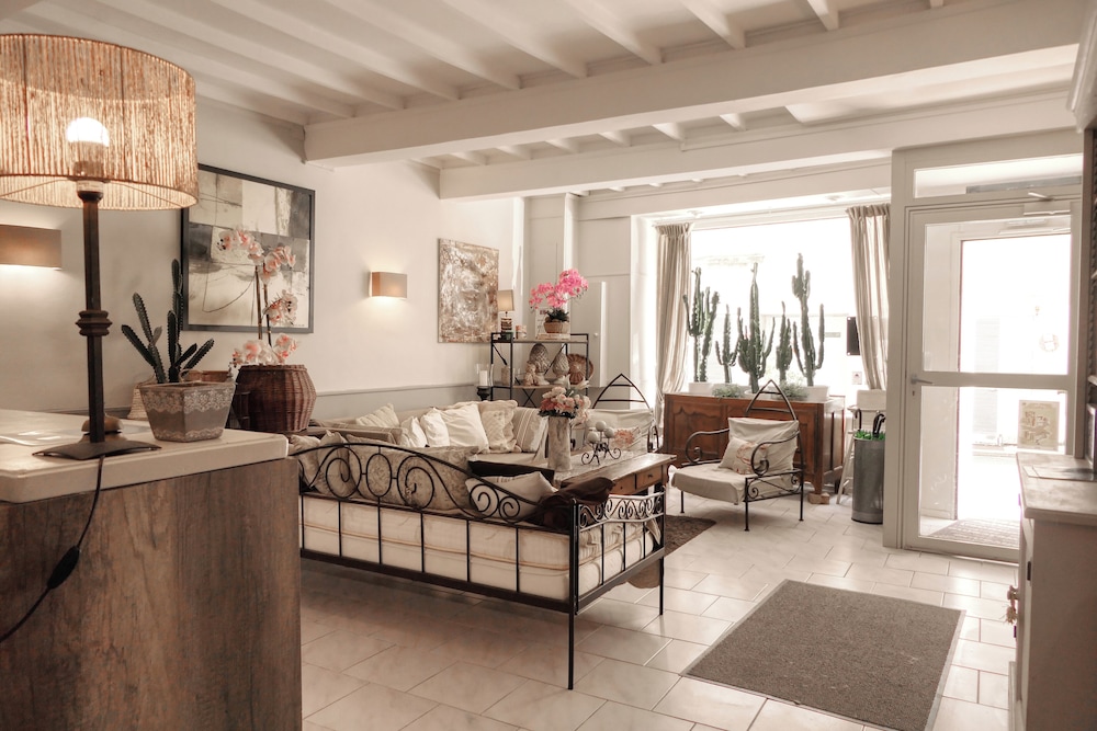 Hotel Boquier 30/50