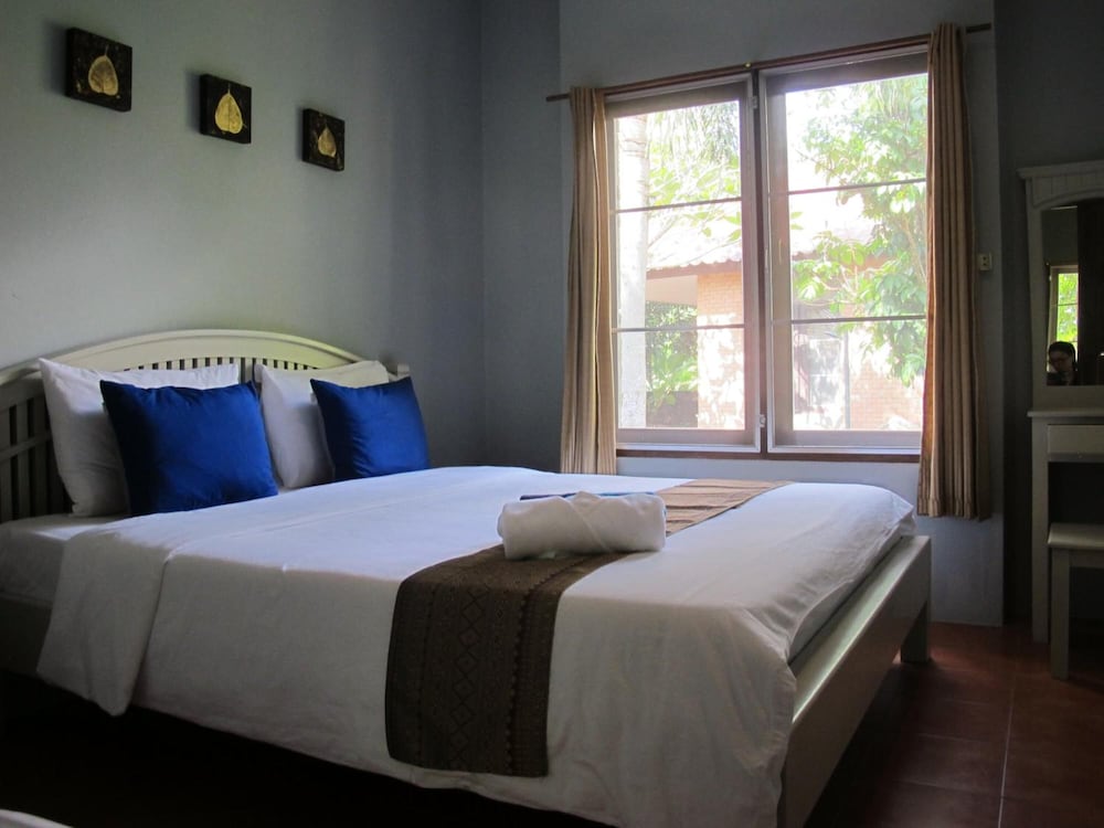 Floraville Phuket Resort 12/67