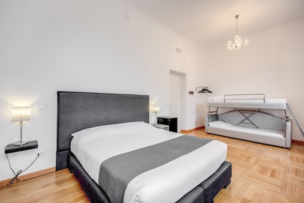 Imperia Suite 13/48