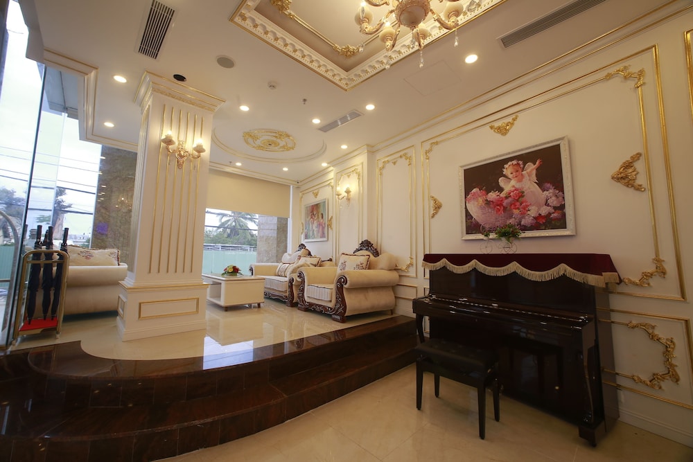 Tuyet Son Hotel 54/68