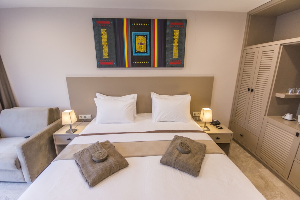 Eng Boutique Hotel 16/36
