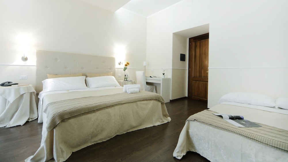 Caesar Place 25/40