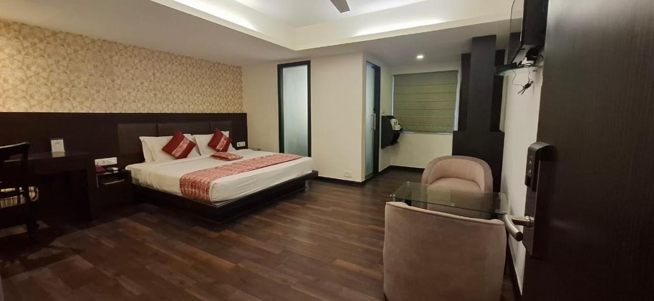 Viceroy Boutique Hotel, Kolkata 13/26