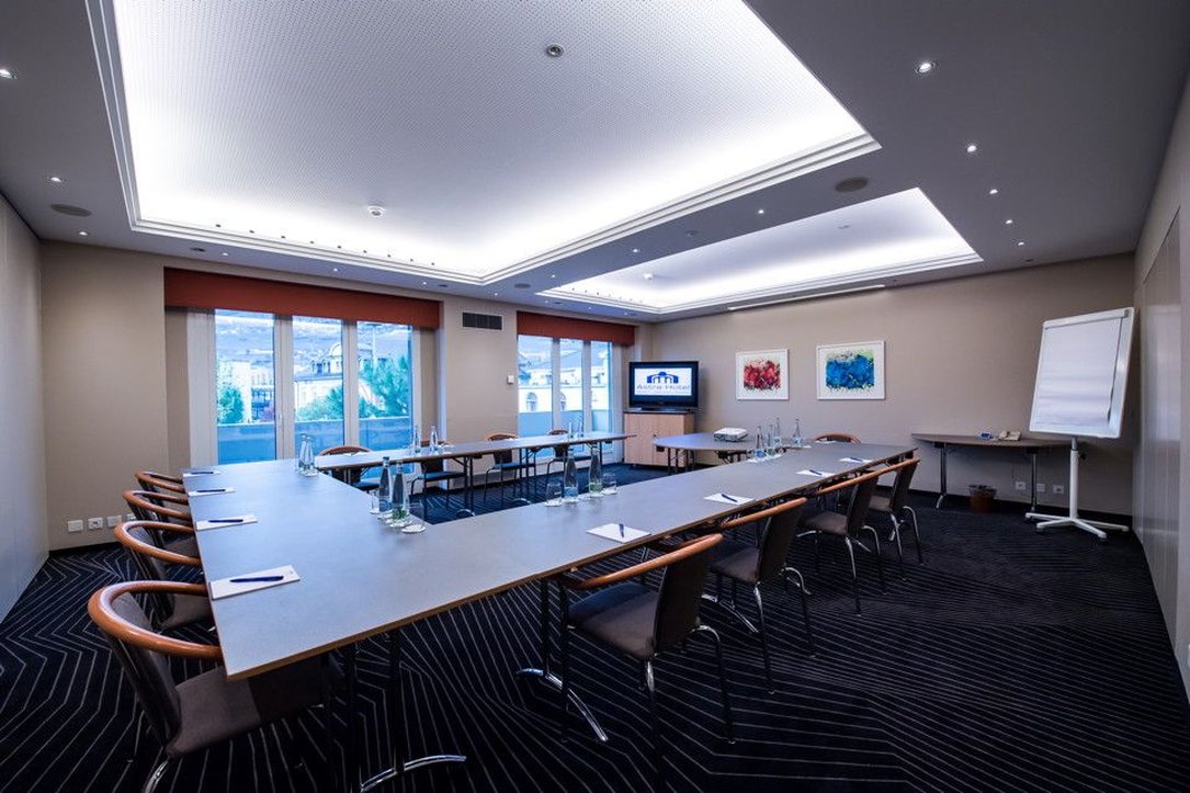 Astra Hotel Vevey 48/52