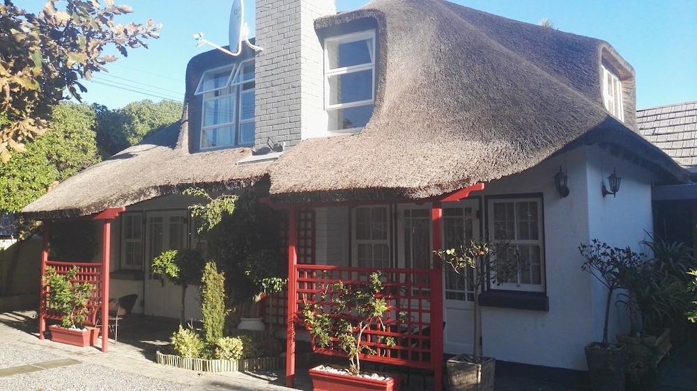 Inn Style Guesthouse 1/50