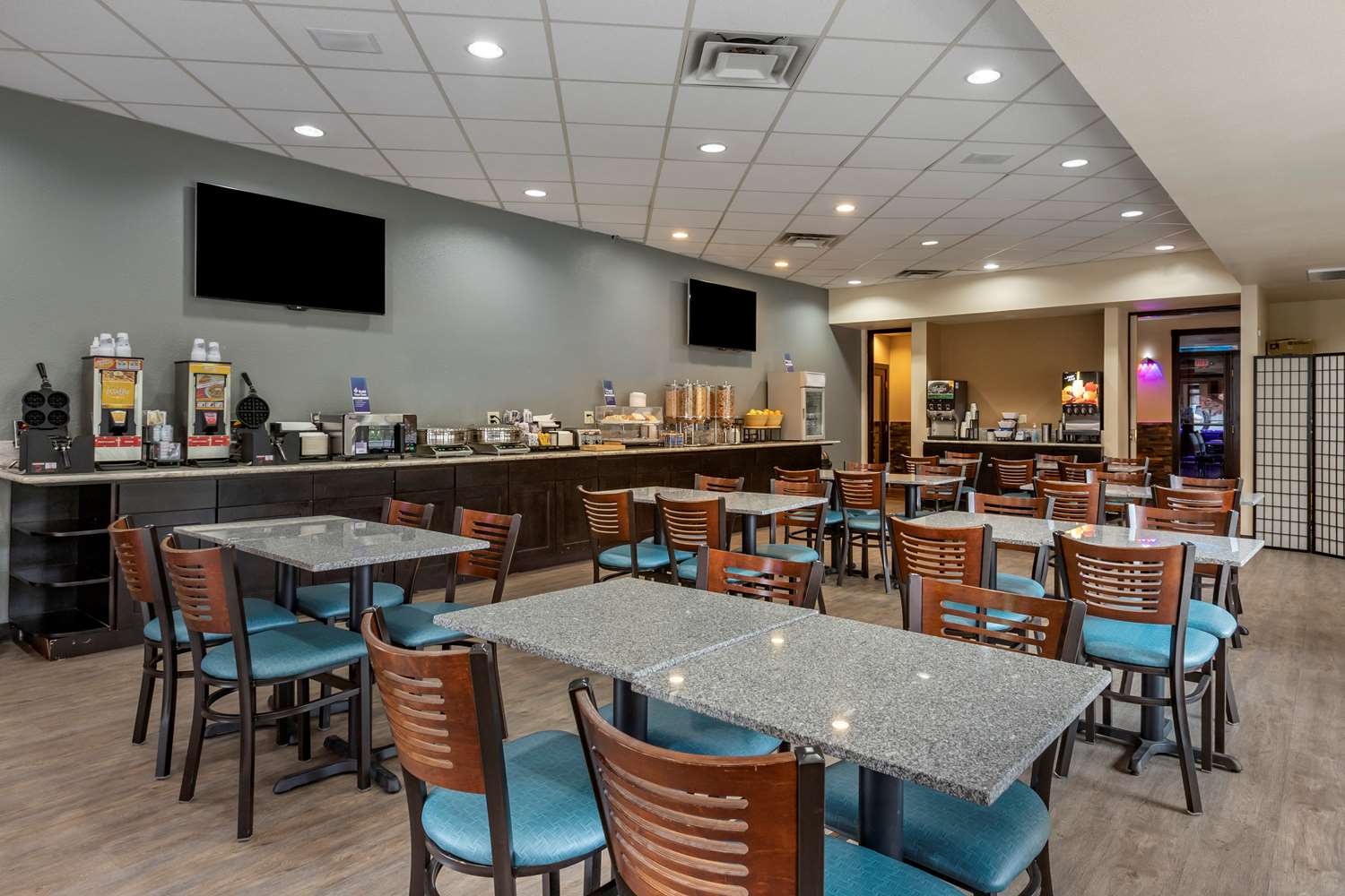 Best Western Sunridge Inn & Conference Center 30/40