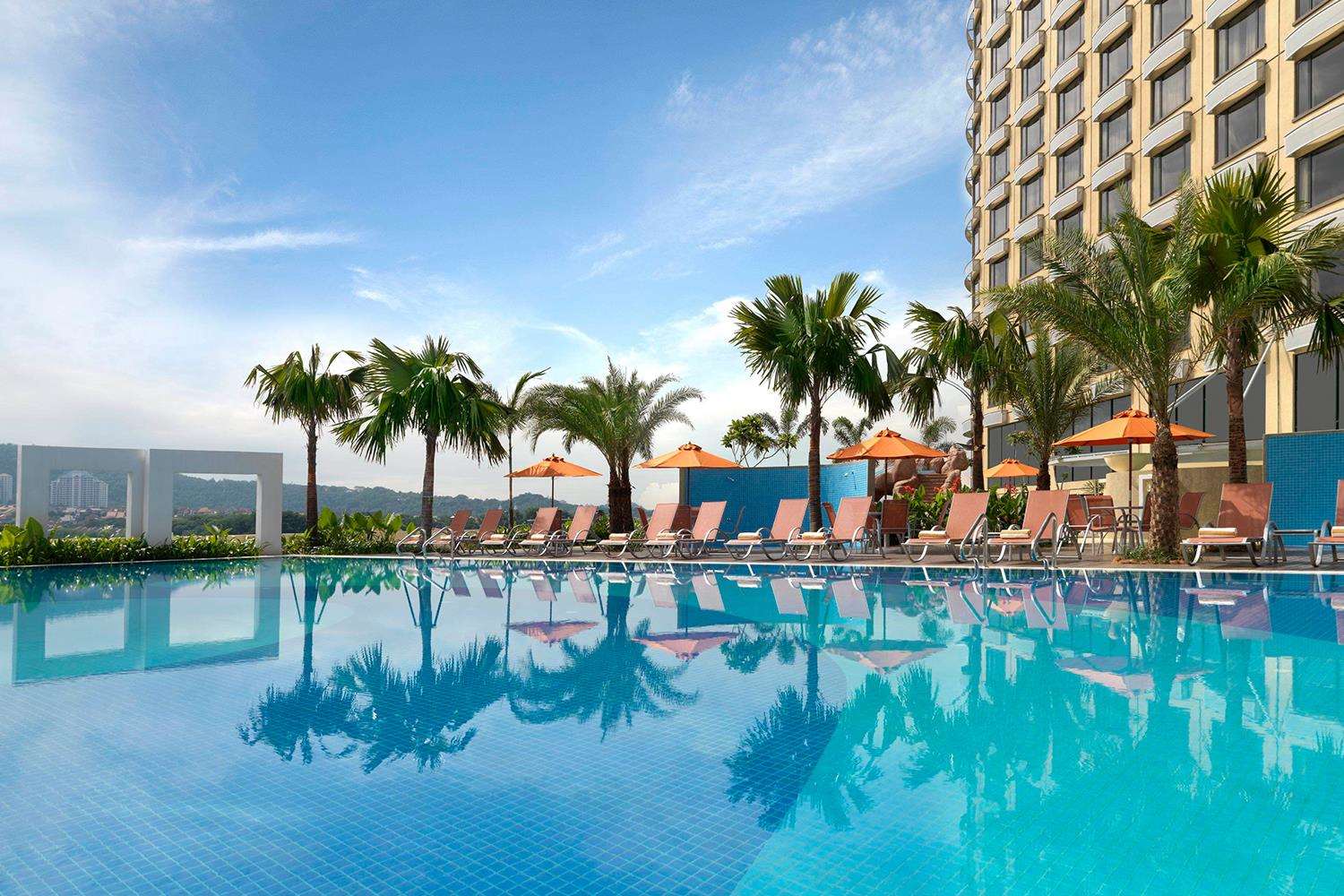 One World Hotel 55/55