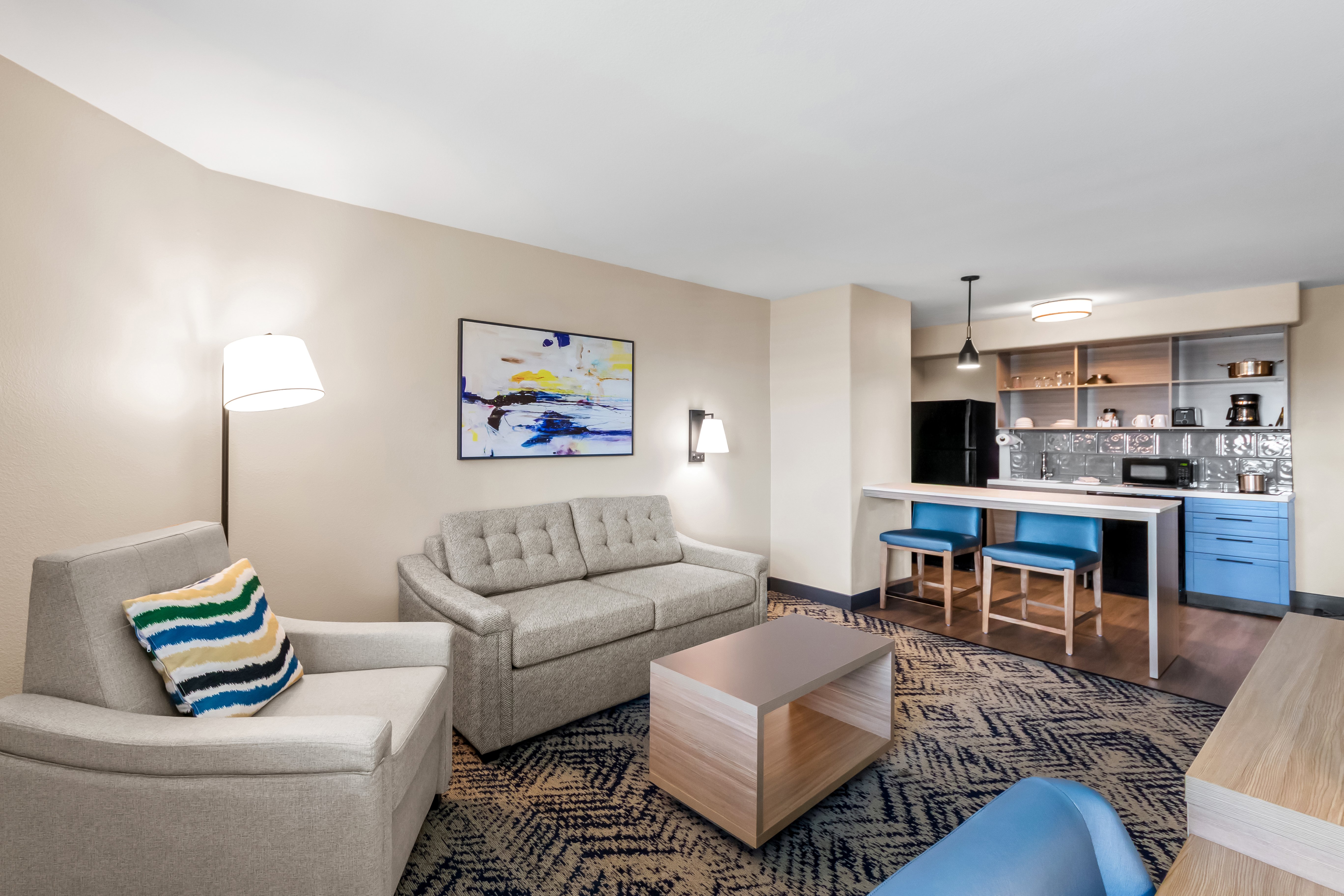 Candlewood Suites Victoria 35/66