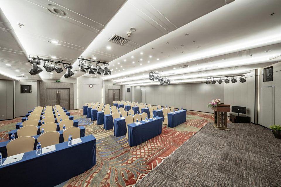 Lestie Hotel (Shanghai Xujiahui Hengshan Road) 45/47