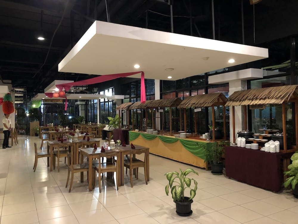 Burza Hotel 27/33