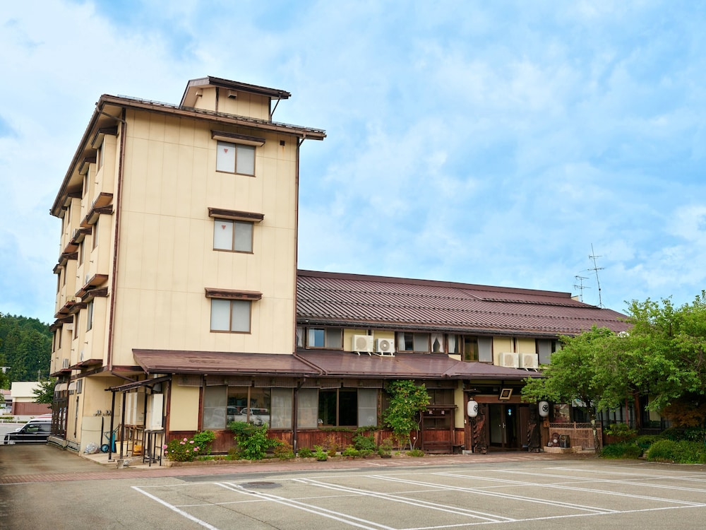 Ryokufuen Kiyoharu 48/54