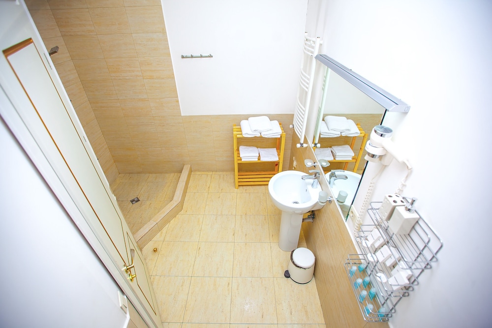 Hotel Rustaveli 39/50