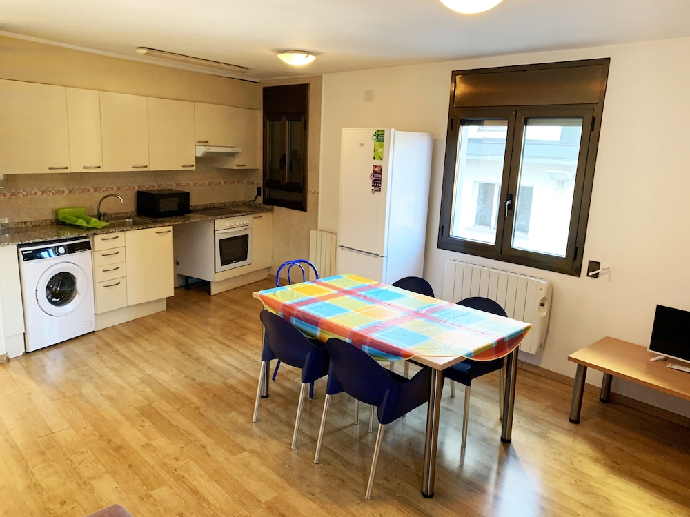 Apartamentos Pantebre 3000 56/64