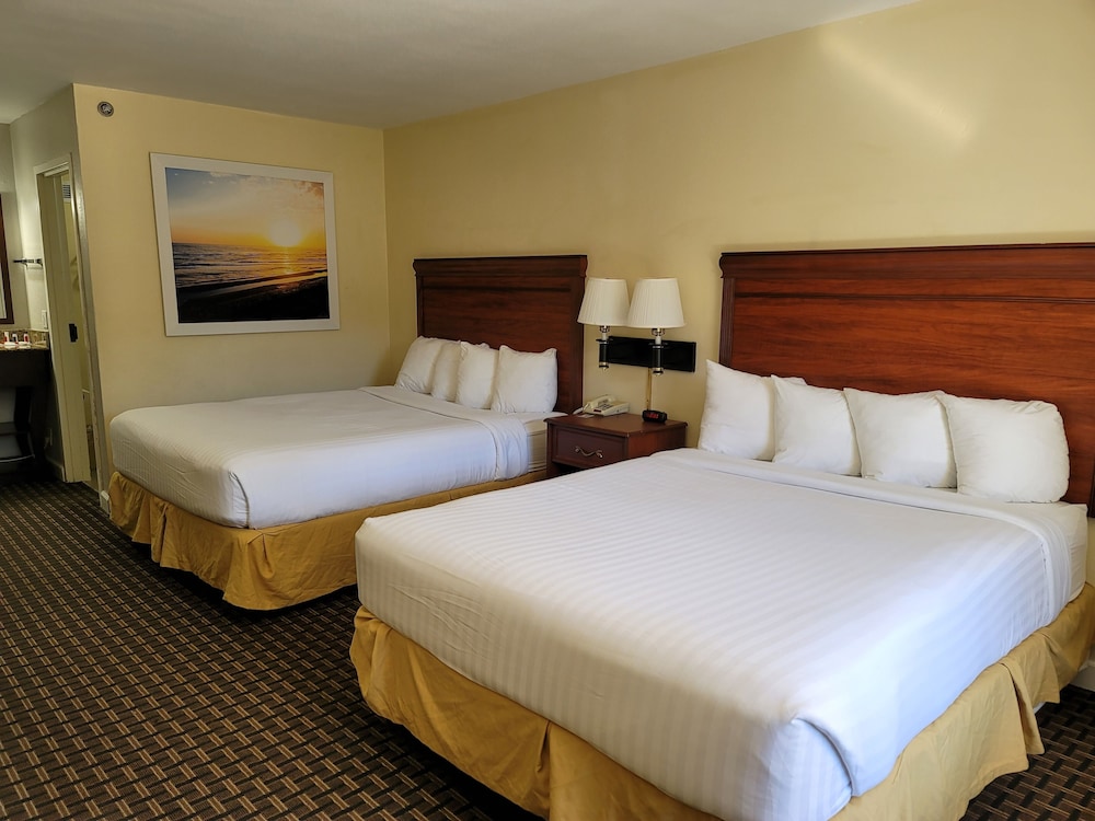 Days Inn by Wyndham Port Charlotte/Punta Gorda 16/50