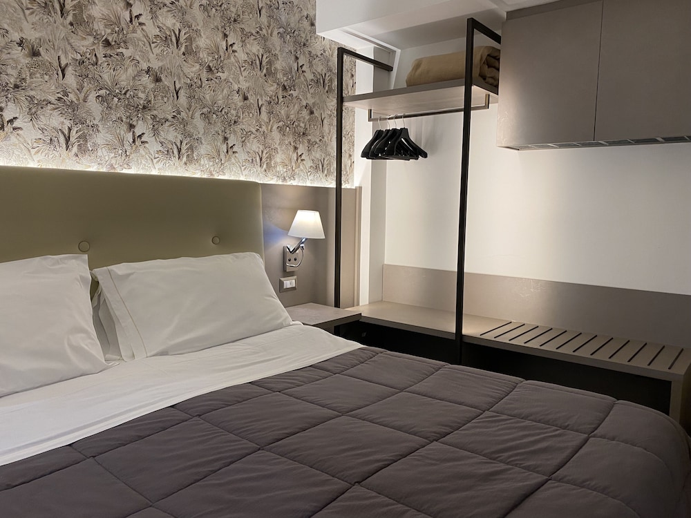 Hotel Viva 25/82