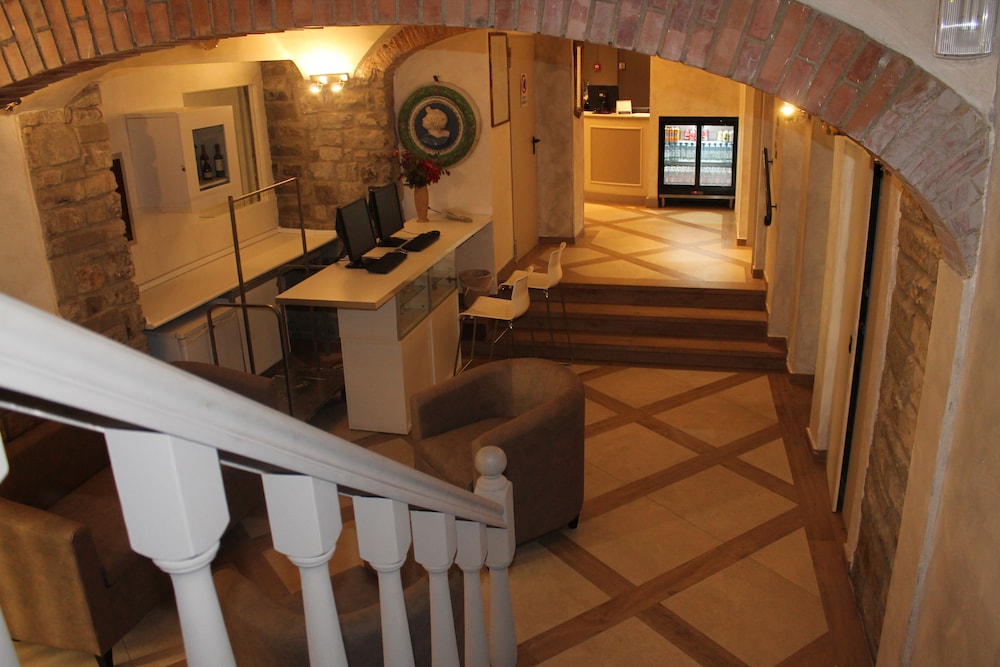 Albergo Firenze 49/58