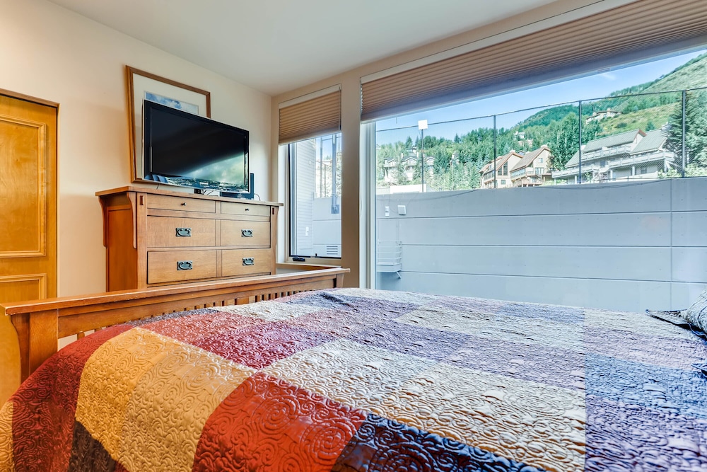 SIMBA RUN VAIL CONDOMINIUMS 24/73