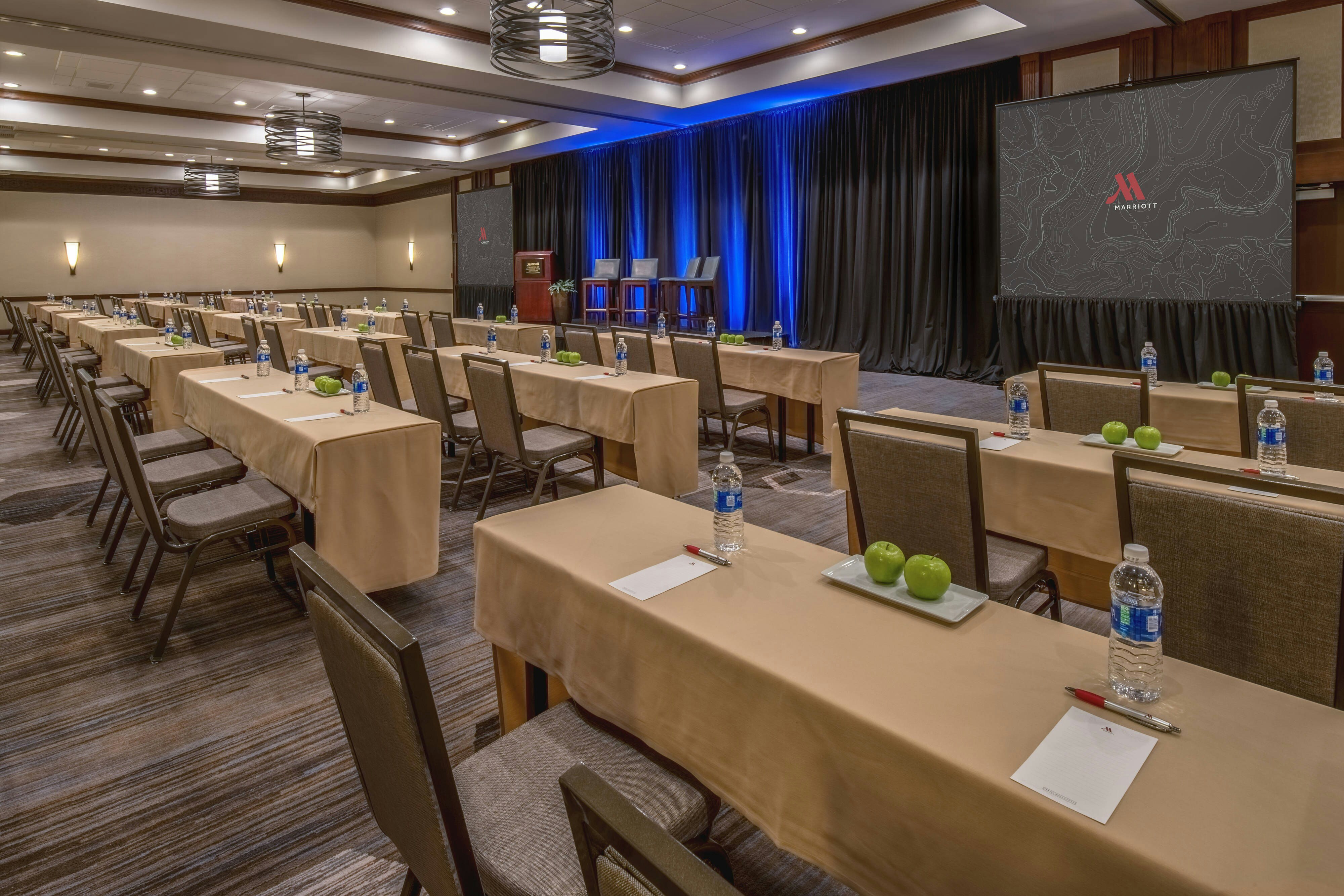 Fullerton Marriott at California State University 19/27