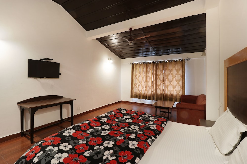 HOTEL HIMALAYAN CLUB 19/48