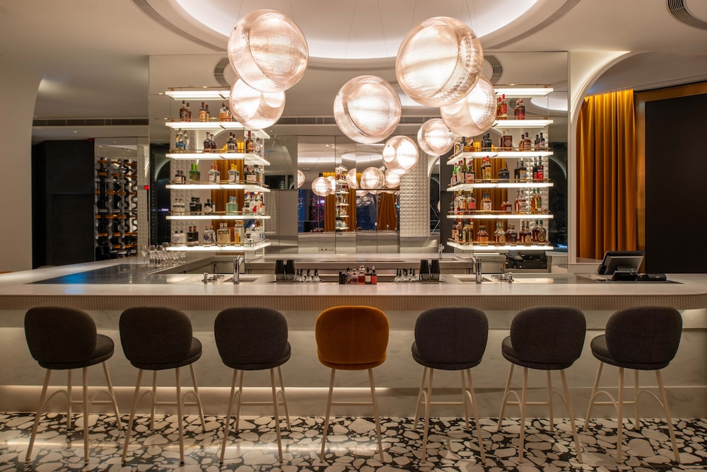 Mondrian Hong Kong 43/48