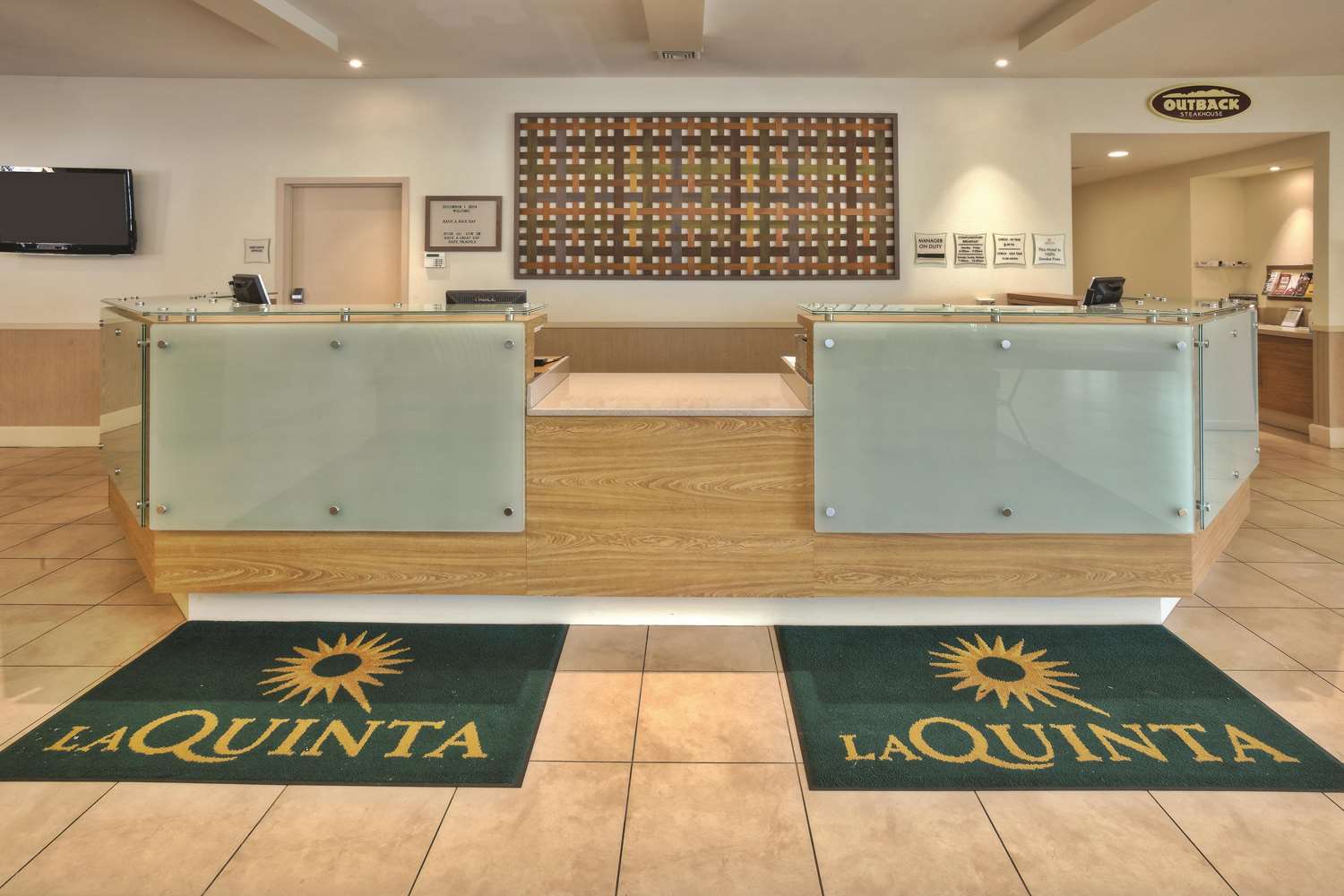 La Quinta Inn & Suites by Wyndham Danbury 11/58